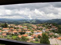 Casa Jardim Meridien com   Maravilhosa vista.