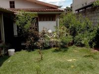 Casa/ Chácara em Lindoia area para fazer plantação.