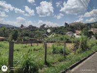 Terreno Plano no Parque Aquático 1 em Lindoia