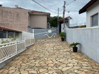 Casa Bairro dos Francos com PISCINA E espaço gourmet.