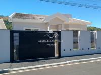 Casa recém construída Bairro Maciel