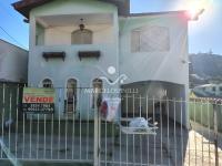 Casa assobradada Bairro Assumpção. Aceita   apto de menor valor como parte de pagamento.