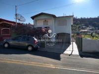 Casa assobradada Bairro Assumpção. Aceita   apto de menor valor como parte de pagamento.