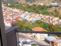  Apartamento Duplex com 2 vagas cobertas ,3 dormitórios. piscina ..Monte Sião
