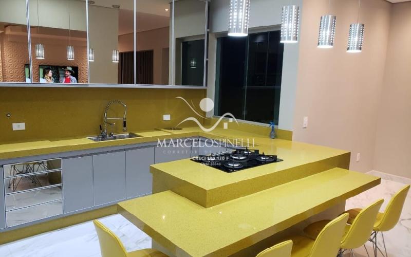 CASA Espetacular com vista para as montanhas.