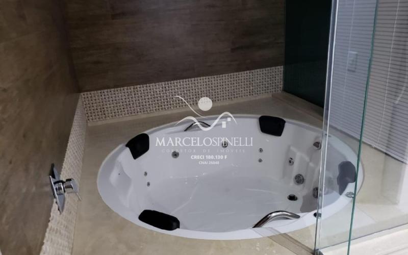 CASA Espetacular com vista para as montanhas.