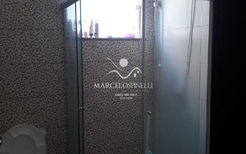 Terreno e casa .Condomínio Fechado