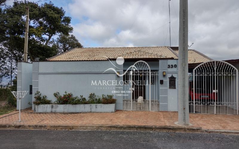 Casa Jardim Meridien com   Maravilhosa vista.