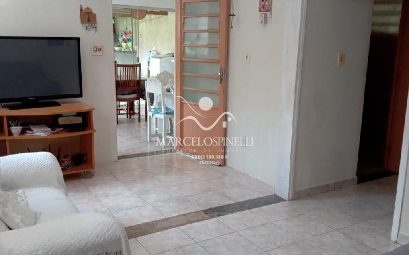 Casa/ Chácara em Lindoia area para fazer plantação.