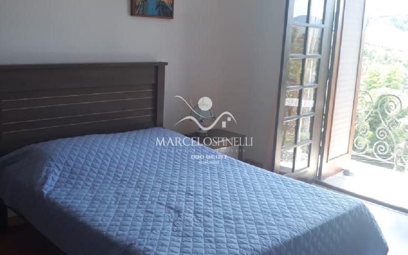 Casa ideal para Pousada, Clinica.... Alto padrão de construção. Vista para as Montanhas - Casa Terrea