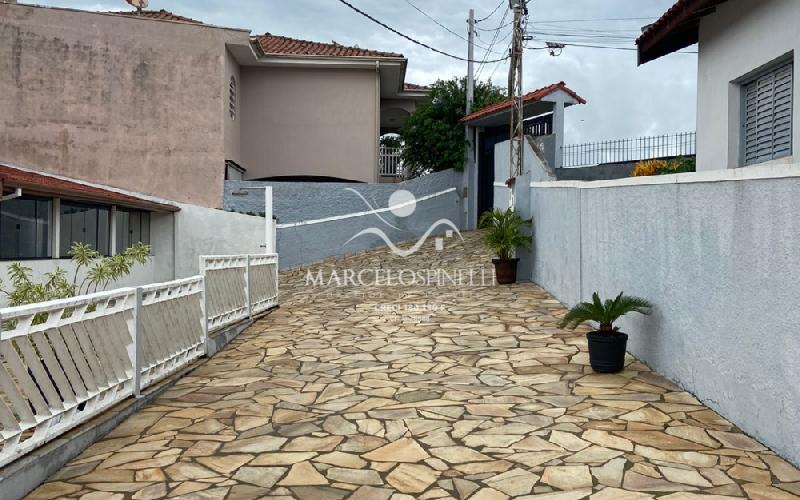 Casa Bairro dos Francos com PISCINA E espaço gourmet.