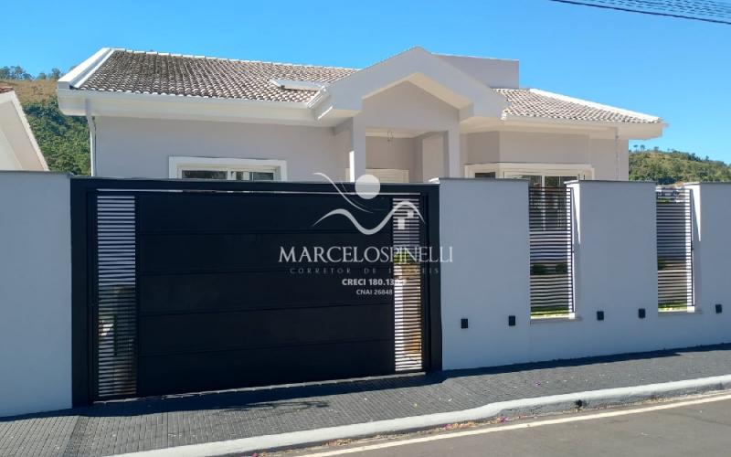 Casa recém construída Bairro Maciel