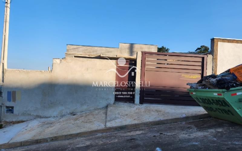 Casa em fase de construção. Entrega  pronta