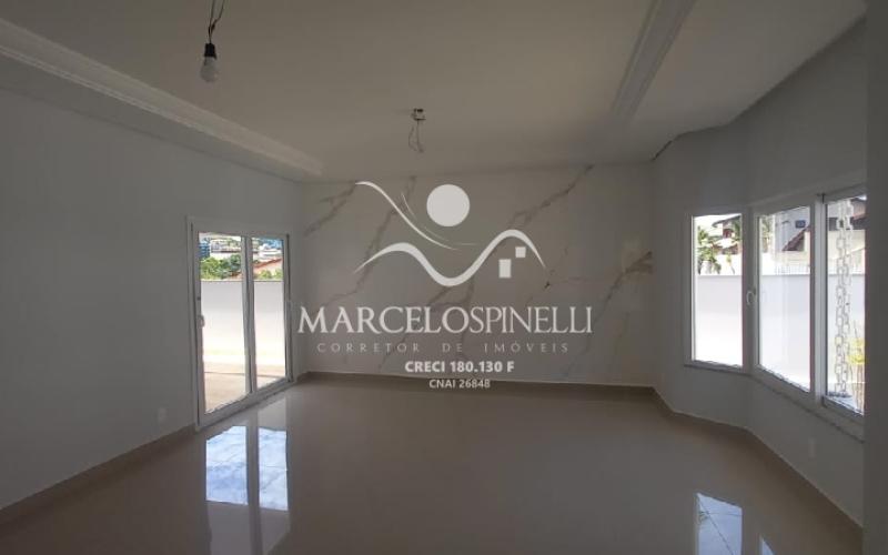 Casa NOVA no Jardim Maciel. Perto da praça principal de Aguas de Lindóia