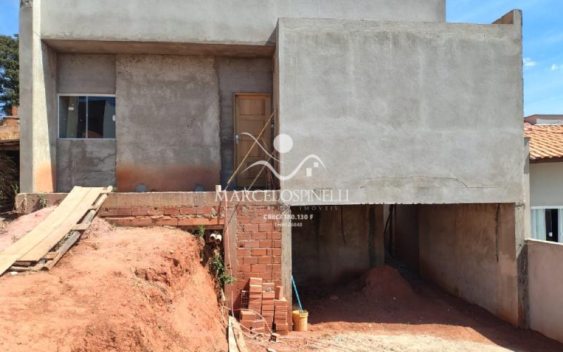 Casa em construção. Entrega pronta.