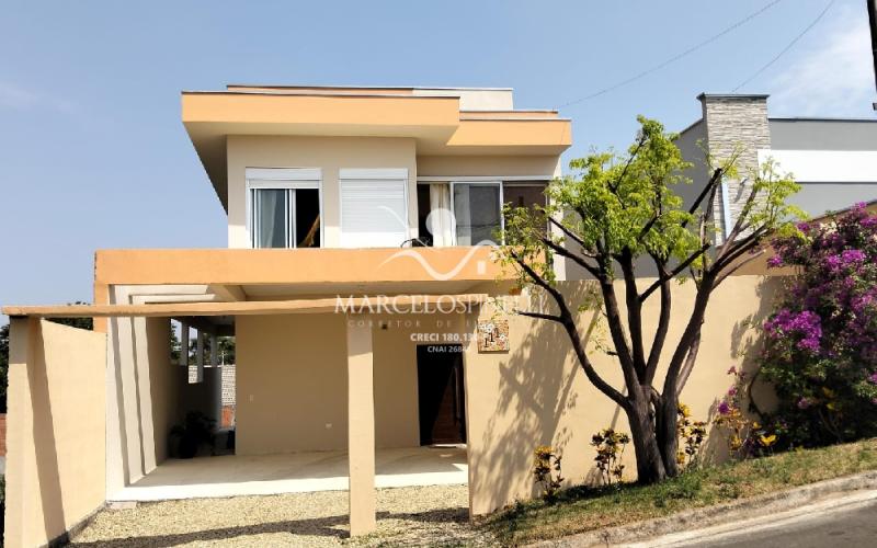 Casa no Bairro Monte Belo na parte alta do bairro.