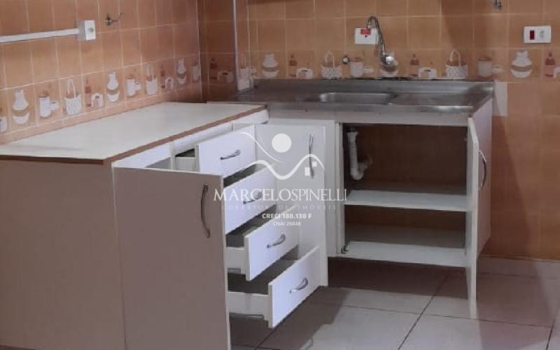 Apartamento proximo a praça Ademar de Barros.