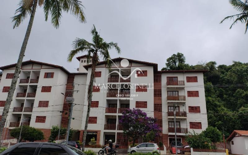 Apartamento proximo a praça Ademar de Barros.