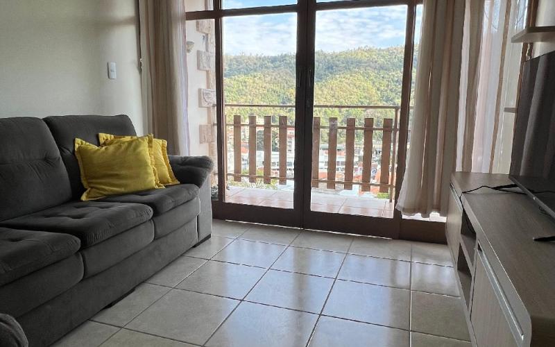 Apartamento Vila Beatriz Vista para a cidade face Norte. Com elevador no prédio.