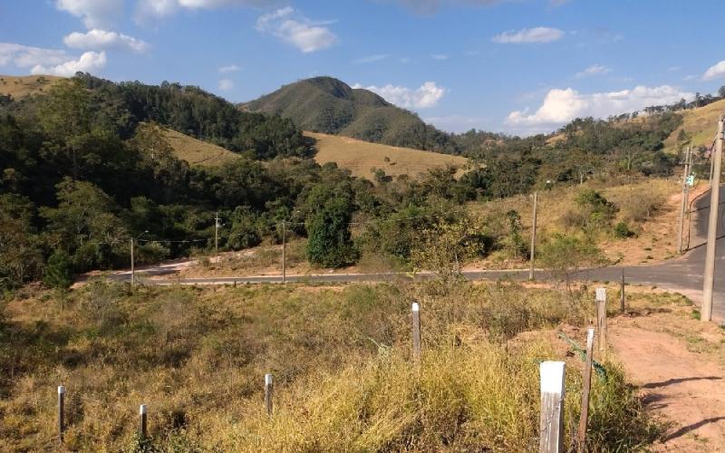 Lotes Parque Residencial Cavalinho Branco .Linda vista para o Morro Pelado. Dentro da cidade.